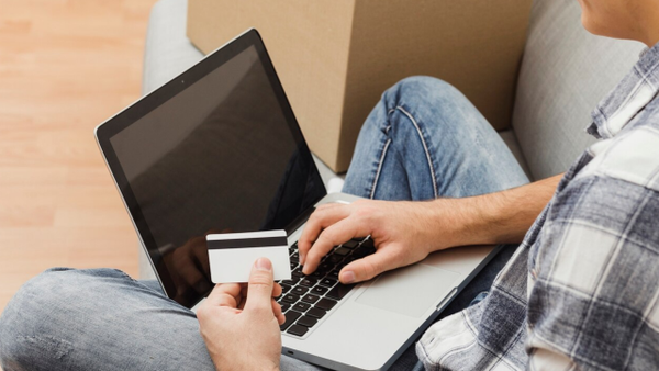 Cinco recomendaciones para no caer en estafas haciendo las compras navideñas por internet Cinco recomendaciones para no caer en estafas haciendo las compras navideñas por internet