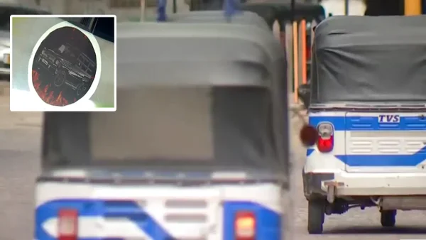 Extorsionan a motocarristas con falsas calcomanías para circular todos los días en Soledad, Atlántico Extorsionan a motocarristas con falsas calcomanías para circular todos los días en Soledad, Atlántico