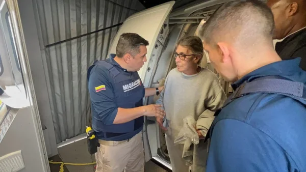 Fabio Ochoa llegó a Colombia deportado desde Estados Unidos: primeras imágenes Fabio Ochoa llegó a Colombia deportado desde Estados Unidos: primeras imágenes