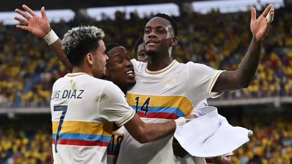 "Puede hacer historia": Luis Díaz llenó de elogios a Jhon Durán
