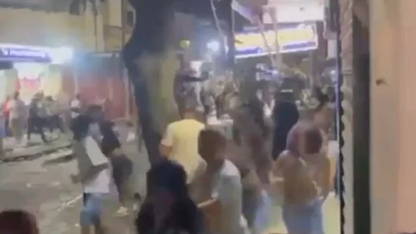VIDEO | Fiesta del Porro en Malambo terminó en pelea: Policía tuvo que intervenir