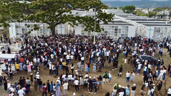 Decretan estado de excepción en varias ciudades de Ecuador