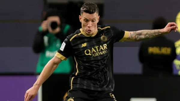 Matheus Uribe define su futuro en 2025: su club confirmó decisión y Nacional se ilusiona