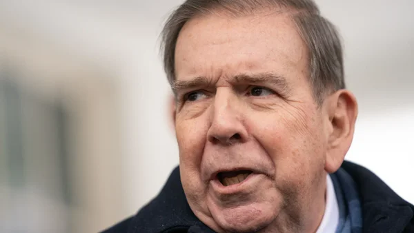 Edmundo González confirmó el secuestro de su yerno en Caracas y suspendió gira en EE. UU.