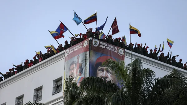 Nicolás Maduro activó plan militar en Venezuela en vísperas de investidura presidencial