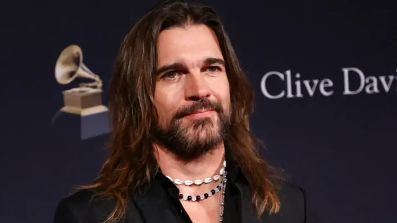 Juanes Lived an Uncomfortable Moment Forgetting the Lyrics of One of His Hits Live
