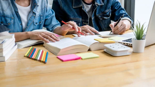 Carreras que puede estudiar si no le gustan las matemáticas según la IA Carreras que puede estudiar si no le gustan las matemáticas según la IA