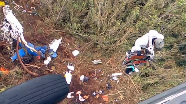 Autoridades lograron extraer los cuerpos de las víctimas del accidente aéreo en Antioquia