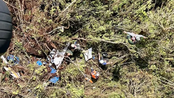 No aparecen tres cuerpos de las víctimas del trágico accidente aéreo en Antioquia No aparecen tres cuerpos de las víctimas del trágico accidente aéreo en Antioquia