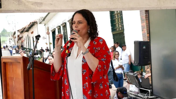 Renunció María Constanza García al Ministerio de Transporte Renunció María Constanza García al Ministerio de Transporte