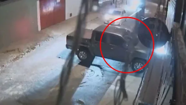 Video | Intento de robo en Engativá terminó en persecución: padre con hija de 10 meses frustró el asalto