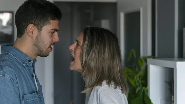 Este es el signo zodiacal más posesivo y dominante, según la IA: no soporta perder el control