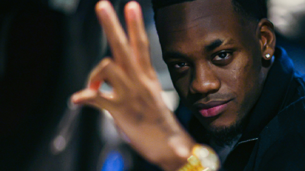 Jhon Durán recorrerá 1.000 kilómetros diarios por amor: insólita situación en Al-Nassr