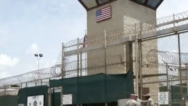 Inició el traslado de migrantes ilegales de Estados Unidos a Guantánamo: Casa Blanca Inició el traslado de migrantes ilegales de Estados Unidos a Guantánamo: Casa Blanca