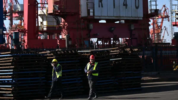 China pidió a Estados Unidos dialogar ante tensiones comerciales y aranceles de Trump