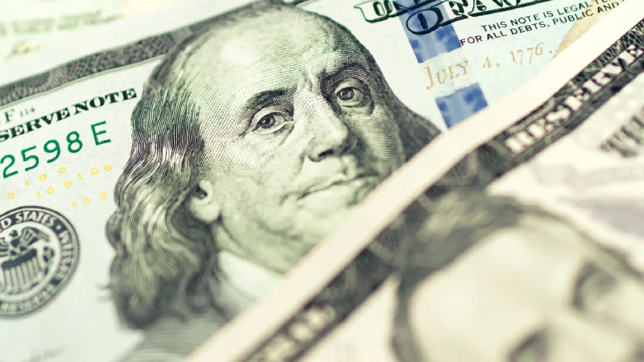 Dólar tuvo fuerte caída en el cierre de este lunes, 1 de junio en Colombia