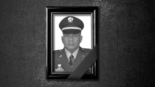 Sicarios asesinaron a policía dentro de su vehículo en una concurrida calle de Cartagena