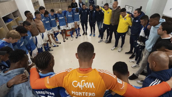 "A Álvaro Montero le pegaron durísimo con un casco en la ventana": así fue el caos en Santa Marta