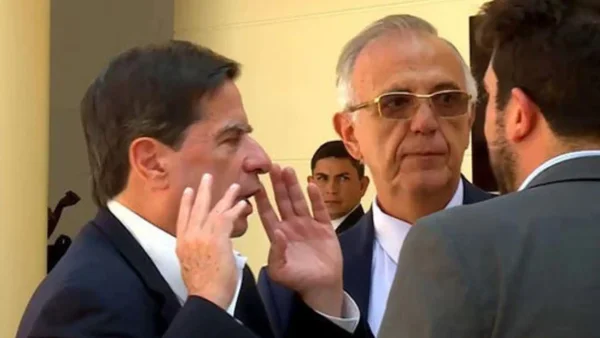 Renuncias clave dejan vacíos en los ministerios Defensa e Interior en plena crisis de seguridad