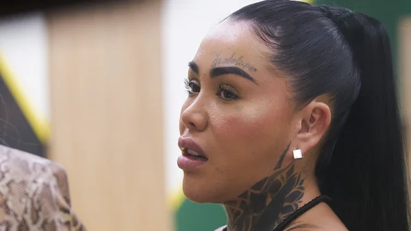 "No aguanto más", Yina Calderón frenó en seco a compañero dentro La Casa de los Famosos