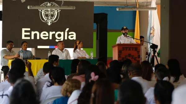 Procuraduría y Contraloría piden respuestas al Minminas por subsidios de energía