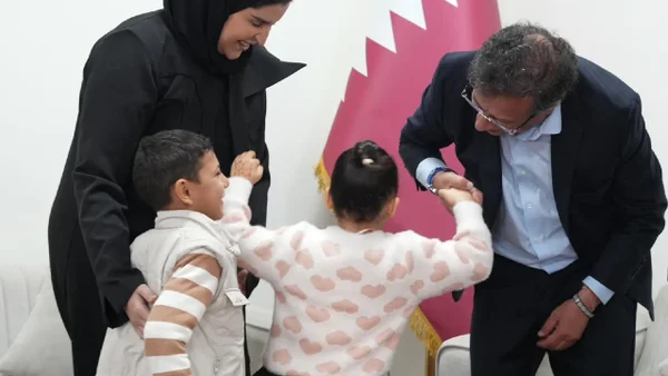 Presidente Petro propone traer a Colombia niños de Gaza heridos por la guerra
