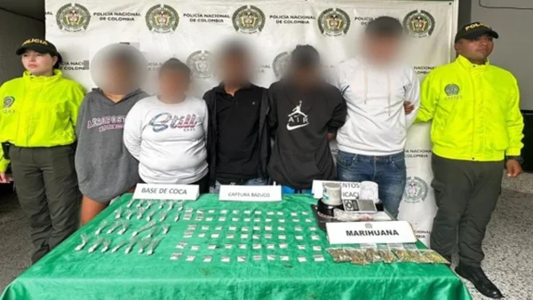 Capturan a cinco presuntos delincuentes en Quimbaya con cocaína y marihuana Capturan a cinco presuntos delincuentes en Quimbaya con cocaína y marihuana