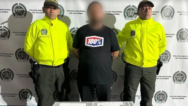 Capturan a presunto responsable de masacre que dejó tres muertos en Santa Rosa de Cabal Capturan a presunto responsable de masacre que dejó tres muertos en Santa Rosa de Cabal
