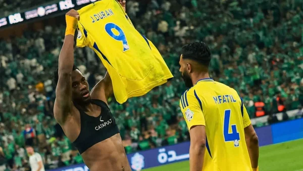 Jhon Durán recibió su primer reconocimiento en Arabia Saudita: le bastaron dos partidos