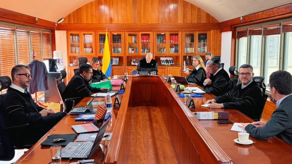 Comisión de Disciplina Judicial investigará a fiscal y a juez señalados de reunirse con 'Papá Pitufo'