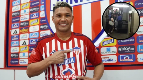 Teófilo Gutiérrez desató una avalancha de fanáticos en centro comercial de Barranquilla: videos Teófilo Gutiérrez desató una avalancha de fanáticos en centro comercial de Barranquilla: videos