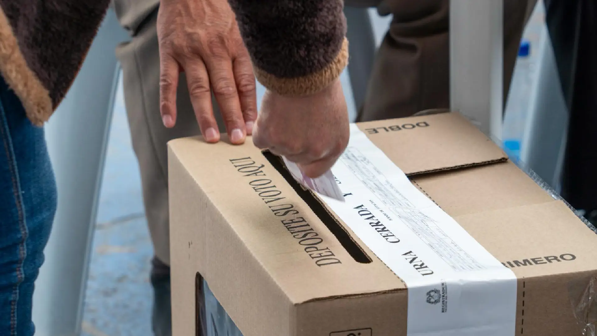 Presentan propuesta ‘antitrampolín’ que busca modificar artículo clave en una reforma constitucional