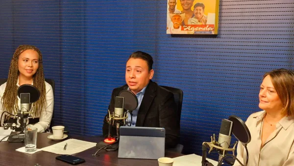 Gobierno ofrecerá becas de doctorado y maestría para impulsar la formación de talento en IA