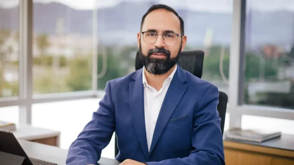 Presidente aceptó la renuncia de Andrés Camacho como ministro de Minas