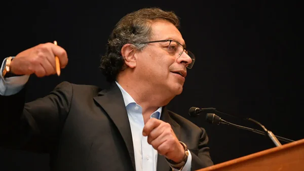 Petro es acusado de gobernar con odio y de amenazar la democracia con consulta popular por decreto