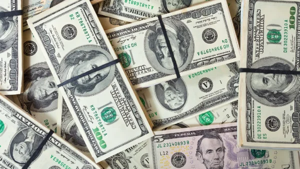 ¿Bajó nuevamente? Este fue el precio con el que el dólar cerró en Colombia HOY 26 de febrero