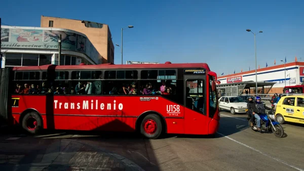 Transmilenio nombra estación en inglés y causa sensación en redes