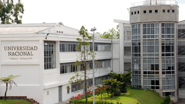 Autoridades ponen la lupa a millonaria licitación para servicios de vigilancia en la Universidad Nacional Autoridades ponen la lupa a millonaria licitación para servicios de vigilancia en la Universidad Nacional