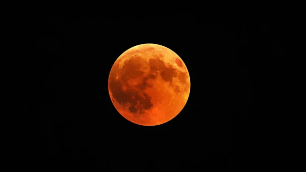 La Luna de Sangre teñirá el cielo en marzo: fecha, hora y dónde ver el eclipse en Colombia