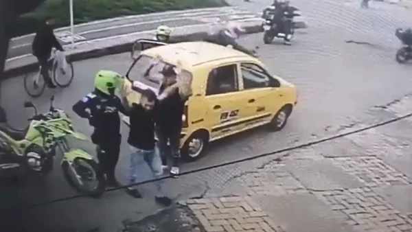 Video: así fue la persecución de película de los atracadores de un domiciliario en Bogotá