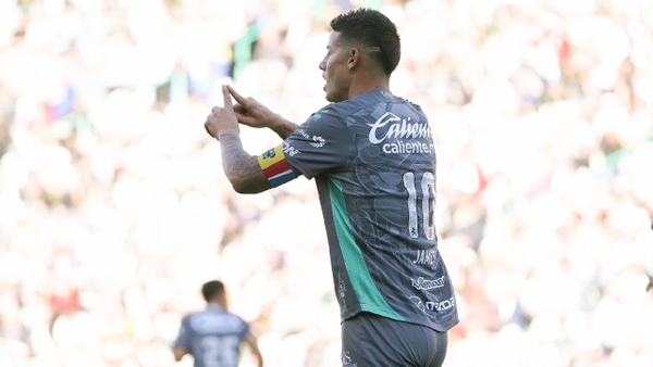 James Rodríguez y León perdieron el invicto: vea los goles del 2-1 vs. Santos Laguna