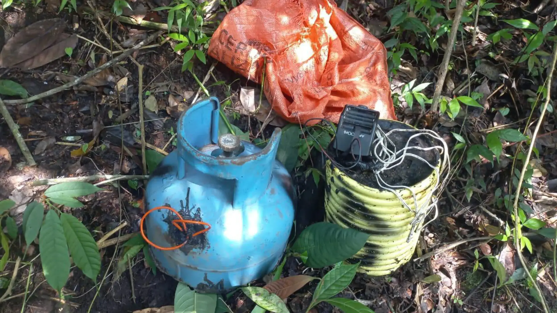 Frustran potente atentado con cilindro bomba en Tuluá: tenía alcance de 200 metros