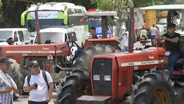 Paro arrocero cumple ocho días: sector lechero y de transporte reportan afectaciones