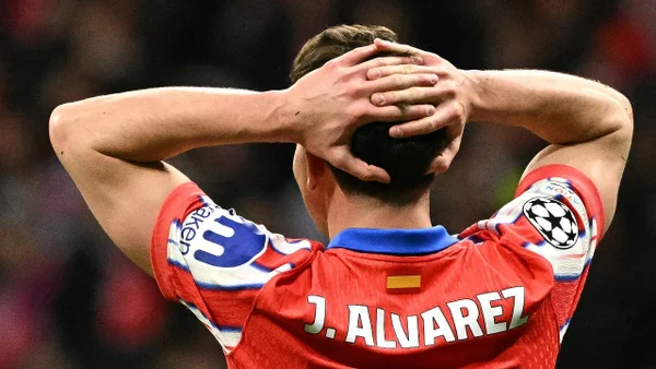 ¡Polémica!: ¿por qué no valió el penal de Julián Álvarez contra Real Madrid?