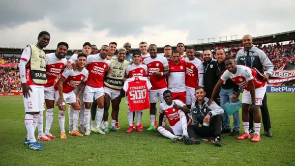 Jugador de Santa Fe contó las razones de su salida del club en plena temporada: "doy un paso al costado"