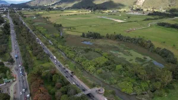 Alcaldía de Bogotá y las modificaciones al proyecto de ampliación de la Autopista Norte Alcaldía de Bogotá y las modificaciones al proyecto de ampliación de la Autopista Norte