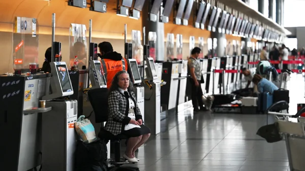 Vacantes en el Aeropuerto El Dorado: anuncian más de 300 empleos con salarios hasta de $3.000.000 Vacantes en el Aeropuerto El Dorado: anuncian más de 300 empleos con salarios hasta de $3.000.000