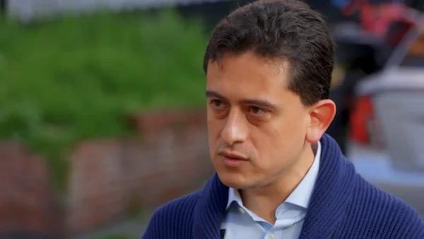 “El presidente sabe que yo le reportaba estas cosas. Él conoció las presiones”: Luis Carlos Reyes, exdirector de la Dian