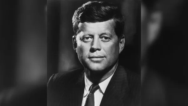 ¿Se descartan las teorías? Publican documentos clasificados sobre asesinato de John F. Kennedy ¿Se descartan las teorías? Publican documentos clasificados sobre asesinato de John F. Kennedy