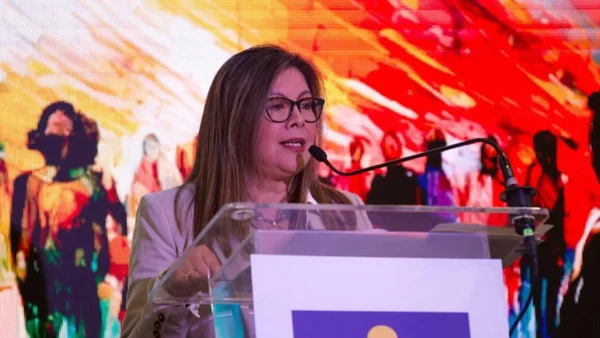 Comisión de Acusación inicia indagación contra la fiscal Luz Adriana Camargo por el caso de la UNGRD